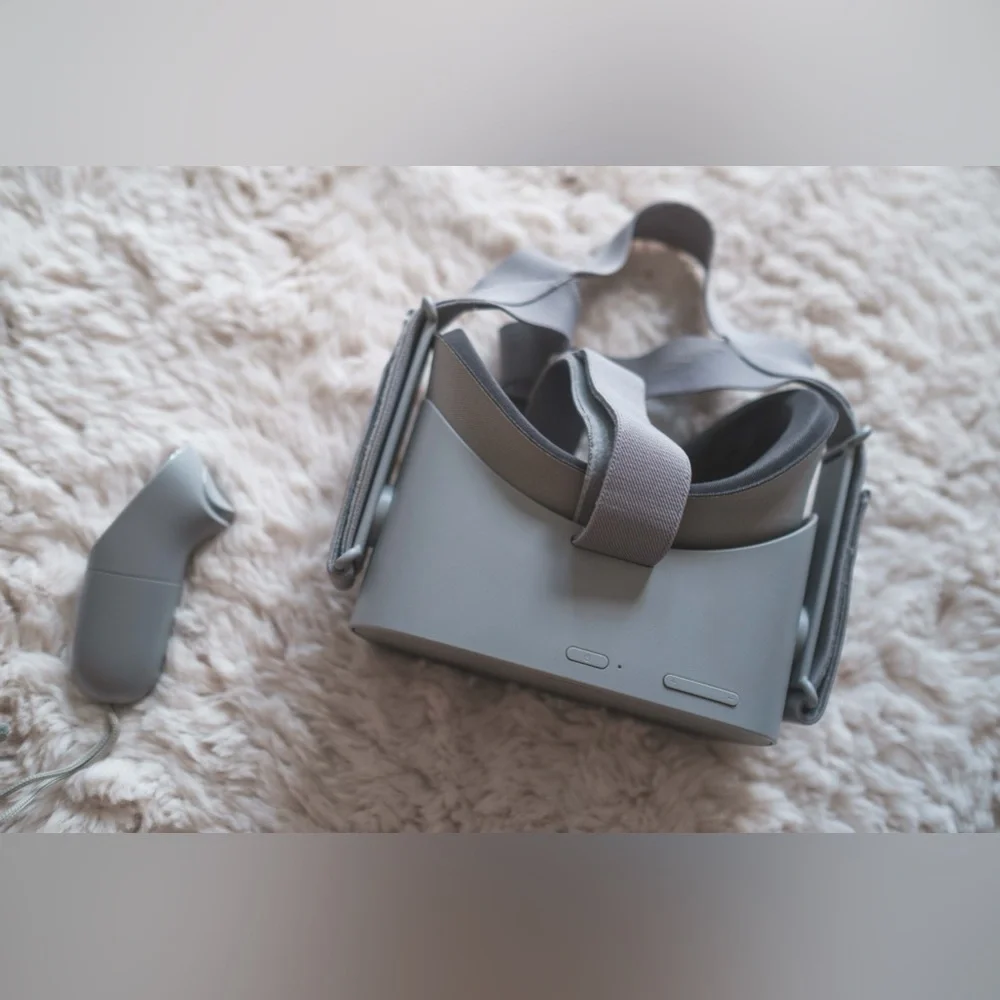 Oculus - Picture 2 of 5